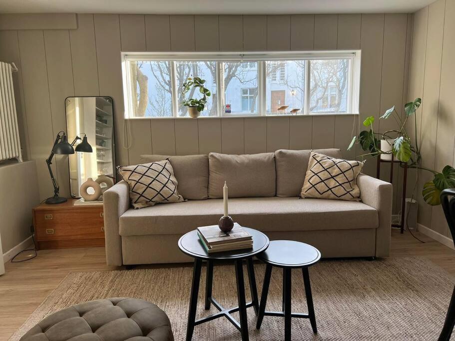 New Cozy Bohemian Dowtown Reykjavik Apartment Exteriör bild